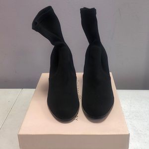 Brand :Chinese Laundry. Size: 8. Color: Black